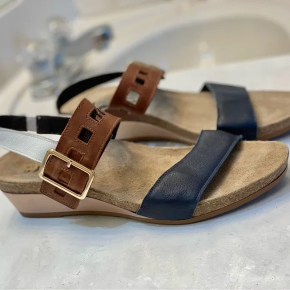 NAOT women’s Dynasty Wedge Sandals Size 41 US Size 10 NWOT New, never worn - Picture 10 of 10